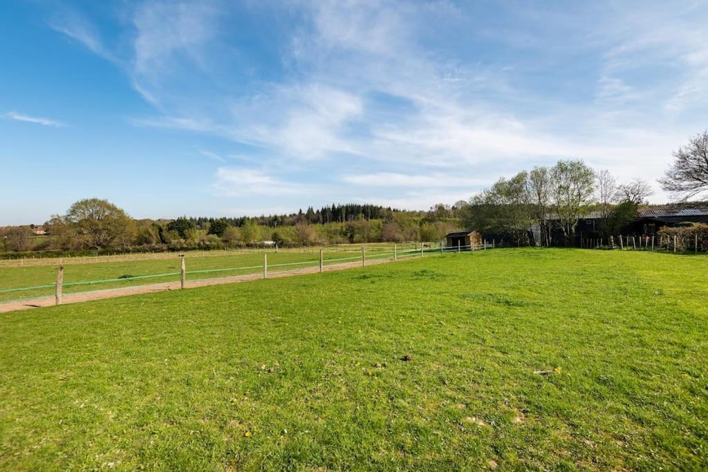 Secret & Secluded Sedlescombe Villa Battle Exterior foto